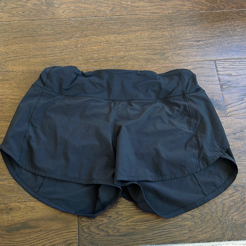 black lululemon 4” speed up shorts